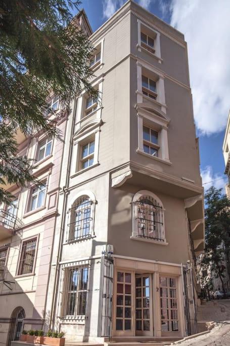 Baylo Suites Istanbul Exterior foto