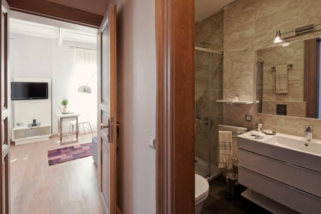 Baylo Suites Istanbul Zimmer foto